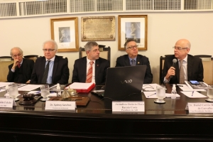 Da esq. para a dir., Victorino Chermont de Miranda, Joaquim Falcão, Sydney Sanches, Octávio Costa e Daniel Homem de Carvalho