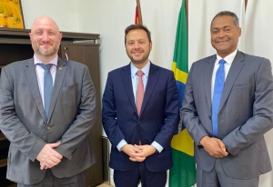 Da esq. para a dir., Ilan Leibel Swartzman, André Lemos Jorge e Tarcizo Nascimento