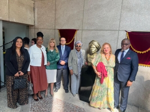 Rita Cortez com o presidente do TRT1, Roque Lucarelli e demais membros do IAB