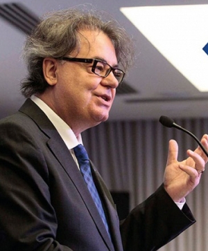 Lenio Streck faz palestra no IAB sobre a importância de defender a Constituição, no dia 13/6