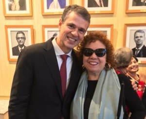 Desembargador André Gustavo Corrêa de Andrade  e Deborah Prates