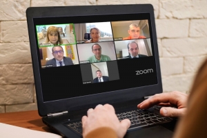 Dignidade da pessoa humana é defendida por autores em lançamento de livro no IAB 