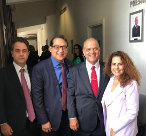 Da esq. para a dir., Cristiano Barreto, Daniel Apolônio Vieira, Marcos de Oliveira Cavalcanti e Gilda Elena