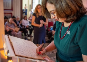 Ana Paula Motta Costa