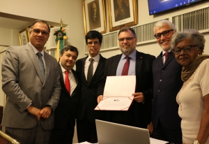 Da esq. para a dir., Jorge Rubem Folena, Bernardo Gicquel, Luis Fernando Priolli, Amaury Soares Marques Junior, Carlos Eduardo Machado e Edmée da Conceição Cardoso