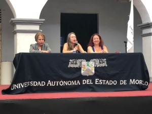 Vânia Aieta é homenageada no México por sua atuação em defesa dos direitos políticos