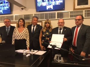 Da esq. para a dir., Thadeu de Jesus e Silva, Adriana Brasil Guimarães, Antônio Laért Vieira Júnior, Rita Cortez, César Bechara Nader Mattar Jr e André Augusto Malcher Meira