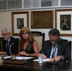 Da esq. para a dir., Carlos Eduardo Machado, Rita Cortez e Antonio Laért Vieira Junior