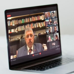 Sydney Sanches destaca a importância da renovação da advocacia e do estudo do Direito