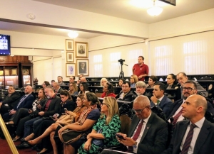 Presidentes, vices e consultores especiais de comissões são nomeados em assembleia do IAB