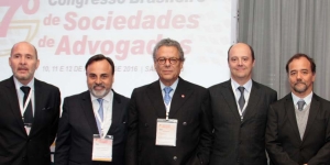 Da esq. para a dir., Carlos José Santos da Silva, Luiz Otávio Camargo Pinto, Técio Lins e Silva, Fernando Brandão Whitaker e Roberto Parahyba de Arruda Pinto