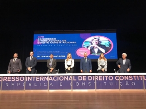 Carlos Aquino representa o IAB em congresso internacional e defende ‘valorização da cidadania’