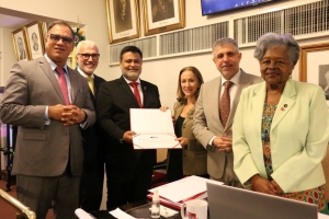 Da esq. para a dir., Jorge Rubem Folena, Carlos Eduardo Machado, Marcelo Vinícius Rabelo Pinheiro, Maria Adélia Campello, Sydney Limeira Sanches e Edmée da Conceição Cardoso