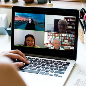 Da esq. para a dir., no alto, Adriana Santos e Maria Lucia Gyrão; embaixo, Ana Amelia Menna Barreto e Francisco Amaral