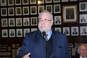 Carlos Roberto Schlesinger