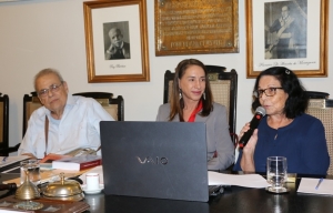 Da esq. para a dir., Gisálio Cerqueira Filho, Marcia Dinis e Gizlene Neder