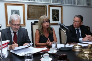 Da esq. para a dir., Carlos Eduardo Machado, Rita Cortez e Antonio Laért Vieira Junior