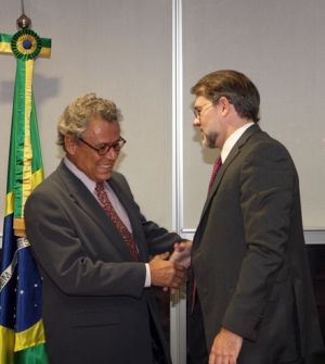 IAB e TSE firmam parceria para realização de eventos jurídicos eleitorais