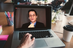 MP que extinguiu o Ministério do Trabalho e transferiu órgãos é inconstitucional, afirma o IAB 