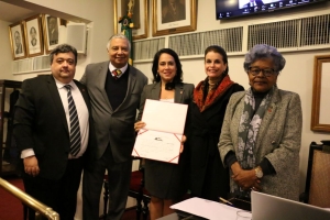  Da esq. para a dir., Bernardo Gicquel, Humberto Adami, Juliana da Cunha Foch-Arigony, Adriana Brasil Guimarães e Edmée da Conceição Cardoso