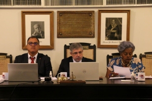 Da esq. para a dir., Jorge Rubem Folena, Sydney Limeira Sanches e Edmée da Conceição Cardoso