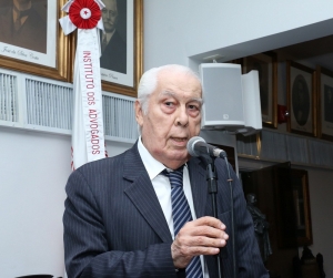 IAB aprova isenção de IPI na compra de veículos para transporte escolar