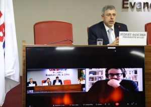 Sydney Sanches participa de debate na OAB/RJ sobre desinformação nas eleições