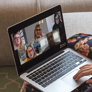 Da esq. para a dir., no alto, Benizete Ramos de Medeiros, Ana Amélia Menna Barreto e Larissa Matos; embaixo, Carmela Grüne e Luiz Claudio Gonçalves Junior