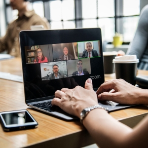 Da esq. para a dir., no alto, Daniela Garcia Giacobbo, Ilan Leibel Swartzman e Bernardo Gicquel; embaixo, Victor Ribeiro e Lindemberg Nunes Reis