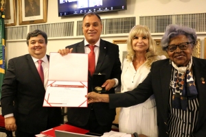 Da esq. para a dir., Bernardo Gicquel, Jorge Rubem Folena, Rita Cortez e Edmée da Conceição Cardoso