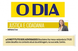 ​​​​​​​Mesa-redonda