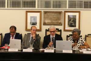 Da esq. para a dir., Jorge Rubem Folena, Paulo de Bessa Antunes, Carlos Eduardo Machado, Edmée da Conceição Cardoso