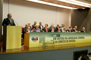 Técio convoca advogados a ir ao STF em defesa da liberdade