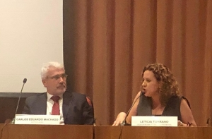 Carlos Eduardo Machado e Letícia Sjôman Torrano