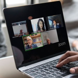 Da esq. para a dir., na linha de cima, Sergio Sant'Anna, Isabella Franco Guerra e José Guilherme Berman; na linha de baixo, Carlos Eduardo Machado e Manoel Peixinho