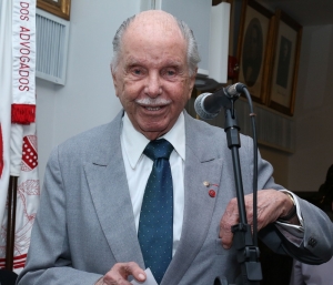 Hermano de Villemor Amaral Filho completa cem anos