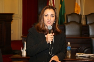 A chefe de Gabinete da Presidência do IAB, Maíra Fernandes