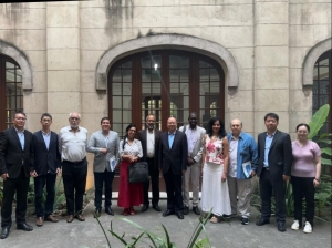 Representantes do IAB participam de debate sobre estratégias de cooperação entre China e América Latina