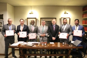 Da esq. para dir., João Batista Optiz Júnior, Jean Cleuter Simões Mendonça, Audaliphal Hildebrando  da Silva, Sydney Limeira Sanches, Aniello Aufiero, Eliezer Fernandes Júnior e André Luiz Zogahib