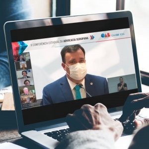 Rita Cortez alerta para riscos oferecidos pelas novas tecnologias, em evento da OAB/SE 