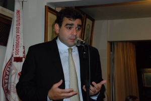 Um ano sem Renato de Moraes