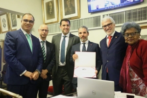 Da esq. para a dir., Jorge Rubem Folena, Marcio Barandier, Cláudio Bidino, Marcelo Almeida Ruivo dos Santos, Carlos Eduardo Machado e Edmée da Conceição Ribeiro Cardoso