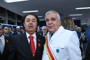 Da esq. para a dir., Edmundo Franca e Joseli Camelo