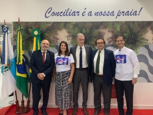 Da esq. para a dir., Marcus Vinícius Cordeiro, Mônica Batista Viera Puglia, Cristovão Macedo Soares, Roque Lucarelli Dattoli e André Luiz da Costa Carvalho