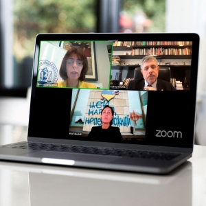 A partir do alto à esquerda, no sentido horário, Lourdes Venes, Sydney Sanches e Irina Paliashvili