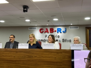 Da esq. para a dir., José Antônio Fachada, Ana Tereza Basílio, Maria de Fátima Pfaltzgraff e Flora Strozenberg