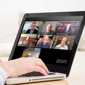 Da esq. para a dir., no alto, Sydney Sanches, Francisco Doratioto e Paulo Fernando Pinheiro Machado; no meio, Heriberto de Miranda Jordão, Rubens Ricupero e Paulo Roberto de Almeida; embaixo, Gelson Fonseca Jr.