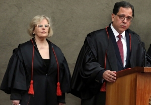 Membro da Comissão de Direito Eleitoral do IAB toma posse como ministro efetivo do TSE