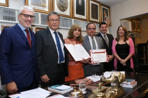 Da esq. para a dir., Carlos Eduardo Machado, Antonio Laért Vieira Junior, Rita Cortez, André Meira, Claudio Carneiro e Angela Mendes