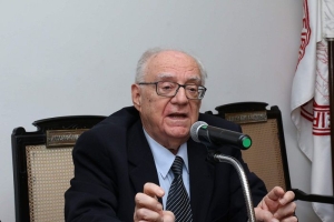 Adherbal Meira Mattos